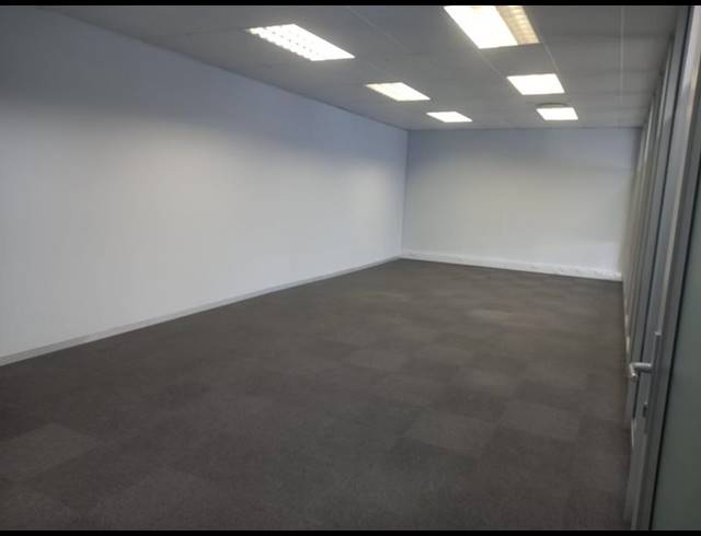 BUSINESS PROPERTY TO RENT IN FAIRVIEW
